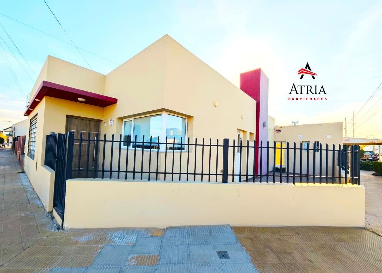 Casa + Quincho - Venta - B° Pueyrredón