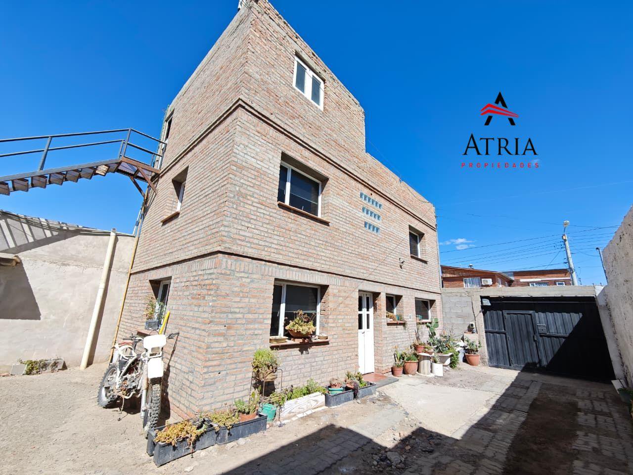 Casa en venta - B° Isidro Quiroga — foto 2 de 18