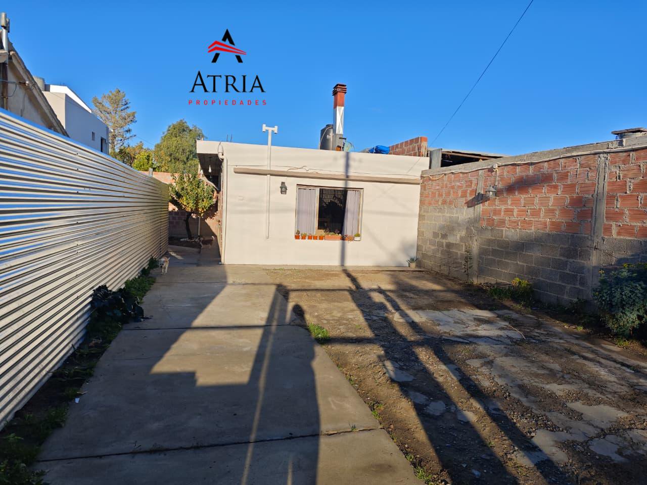 Casa en venta - B° 13 de Diciembre — foto 2 de 25