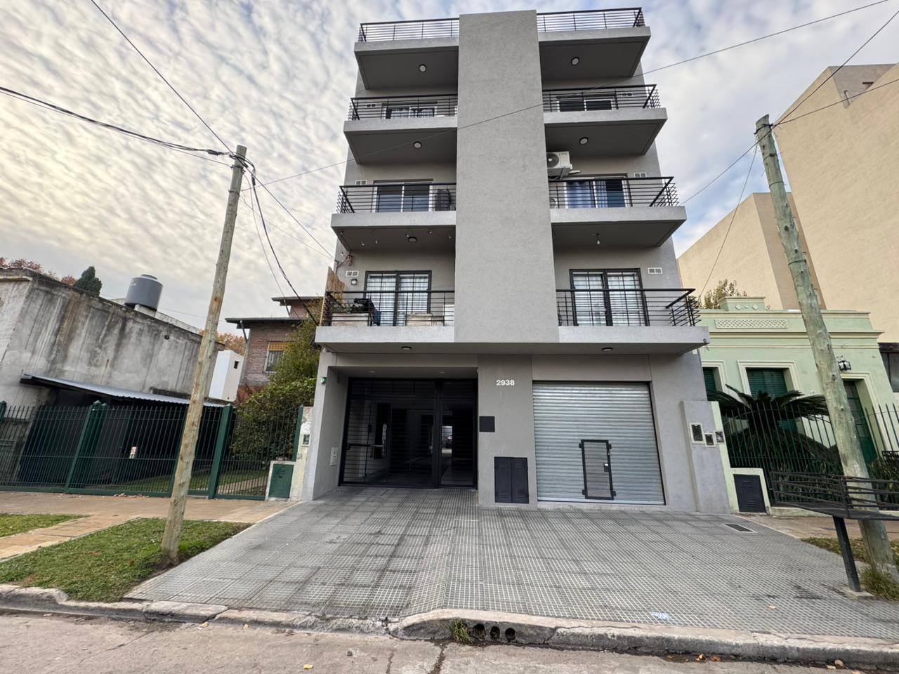Departamento en Jose León Suarez