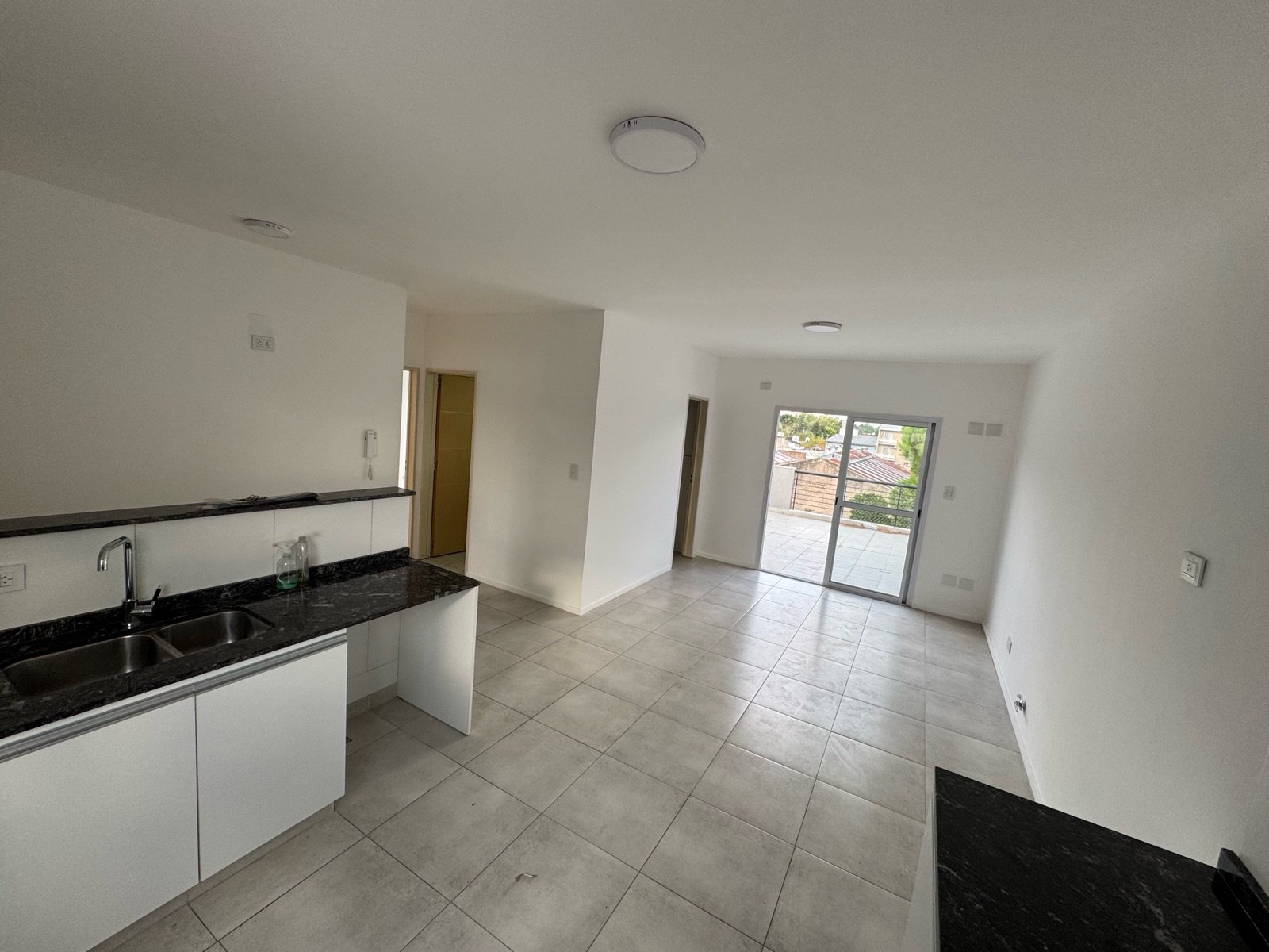 Departamento en Jose León Suarez — foto 4 de 26