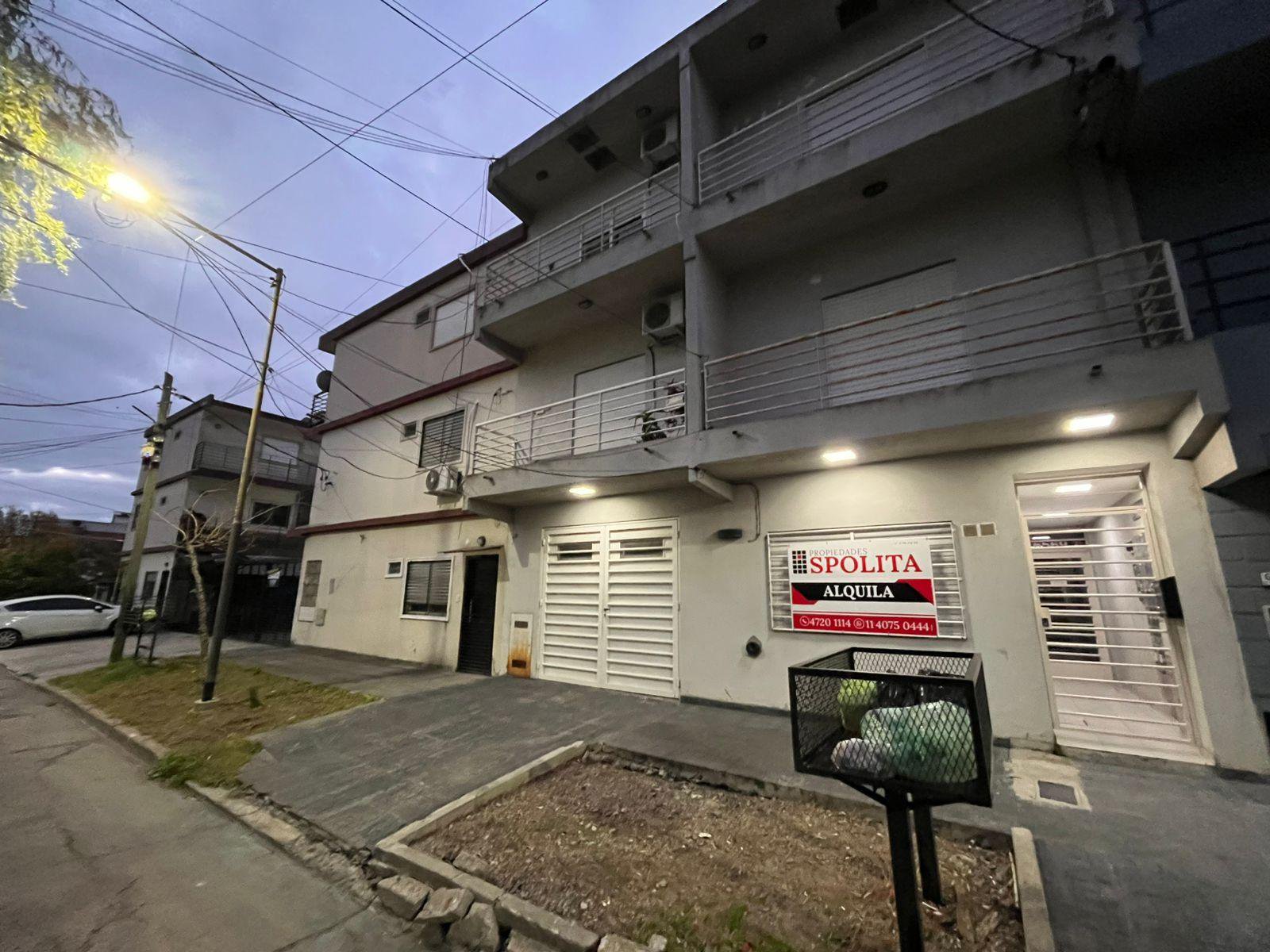Departamento en Alquiler en Chilavert — foto 2 de 18