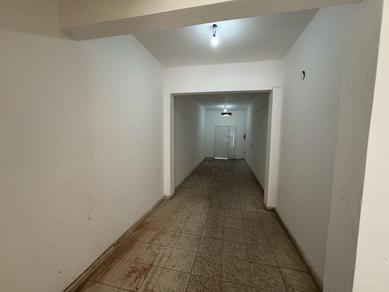 Local en Jose León Suarez — foto 4 de 15