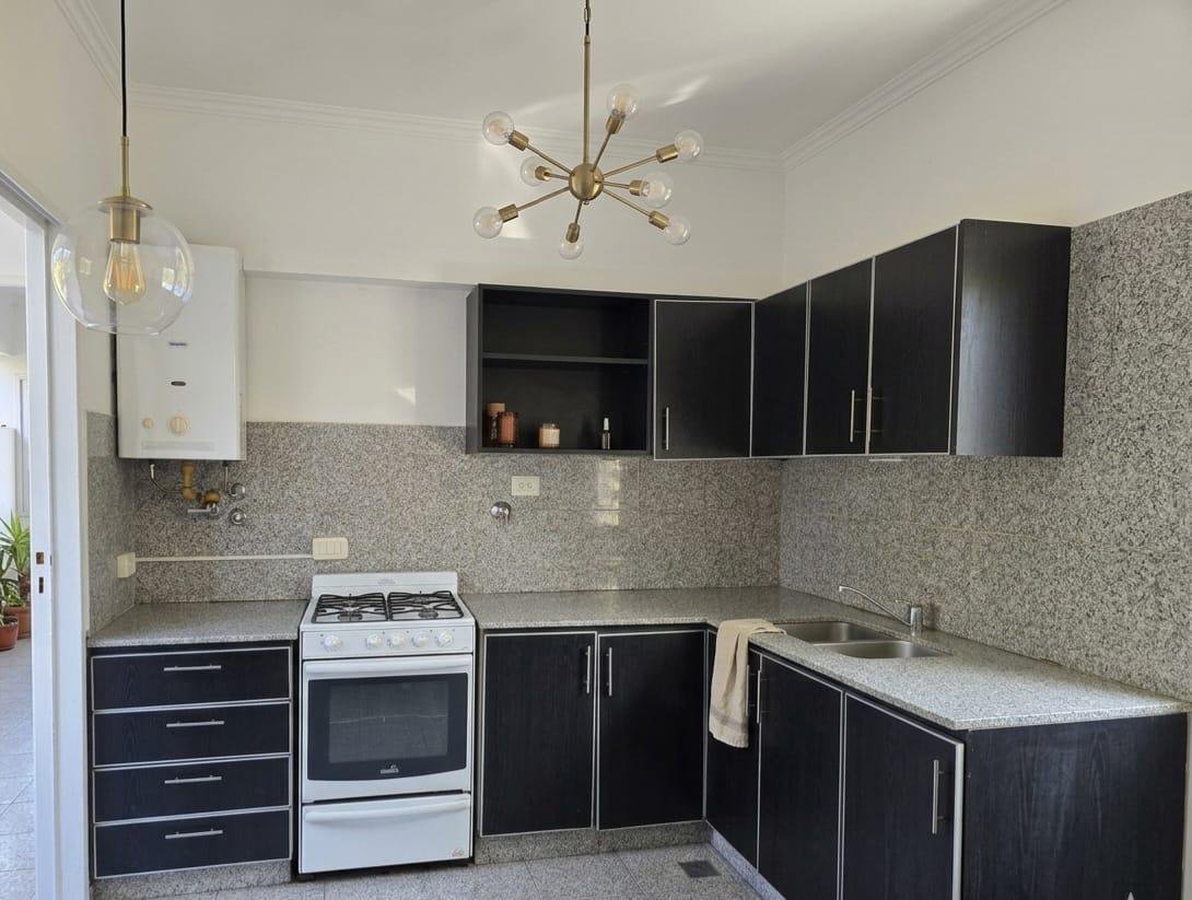 3 AMBIENTES CON PARRILLA | DUPLEX CON COCHERA | SAAVEDRA — foto 5 de 26