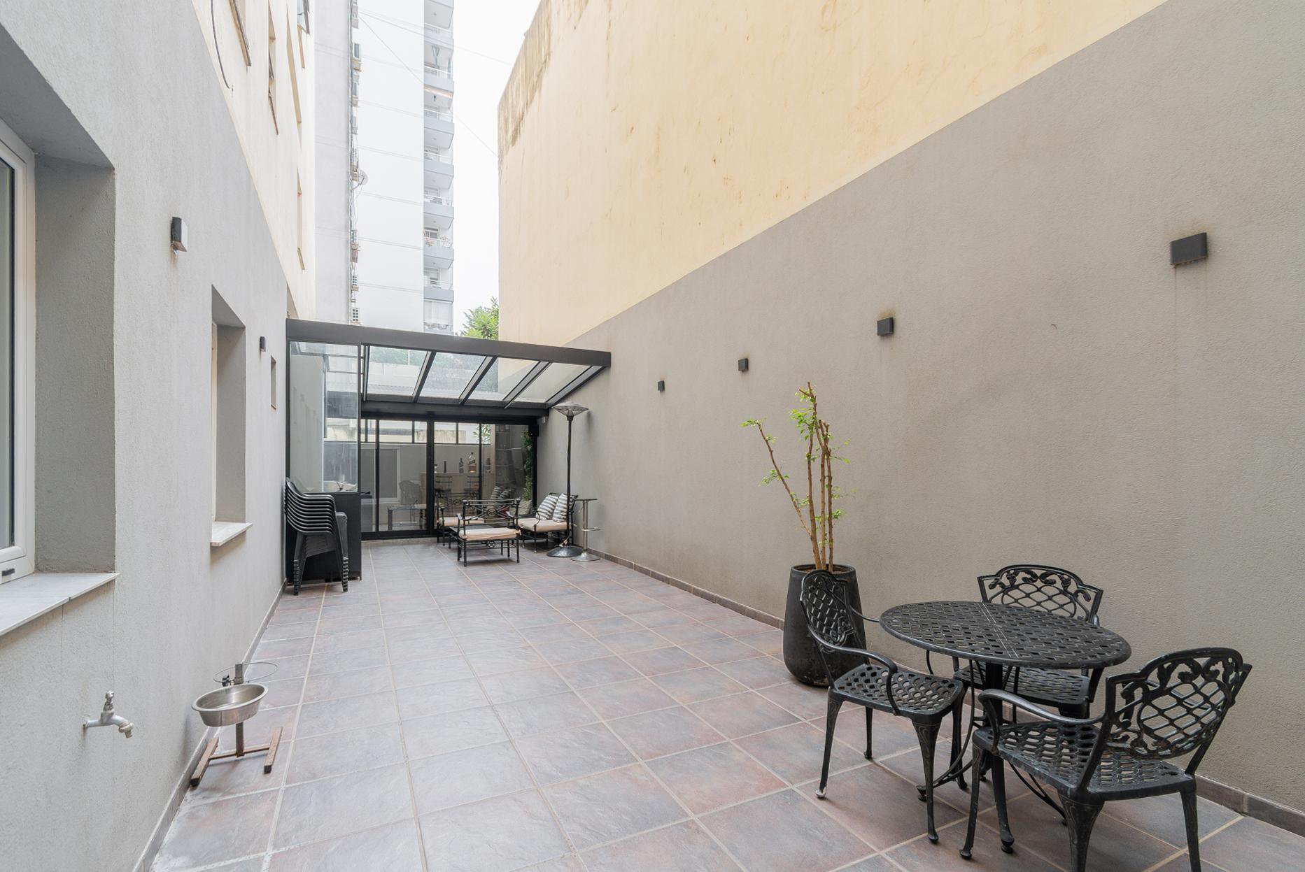 DPTO TIPO CASA | 4 AMBIENTES | EXCELENTE UBICACION — foto 1 de 42
