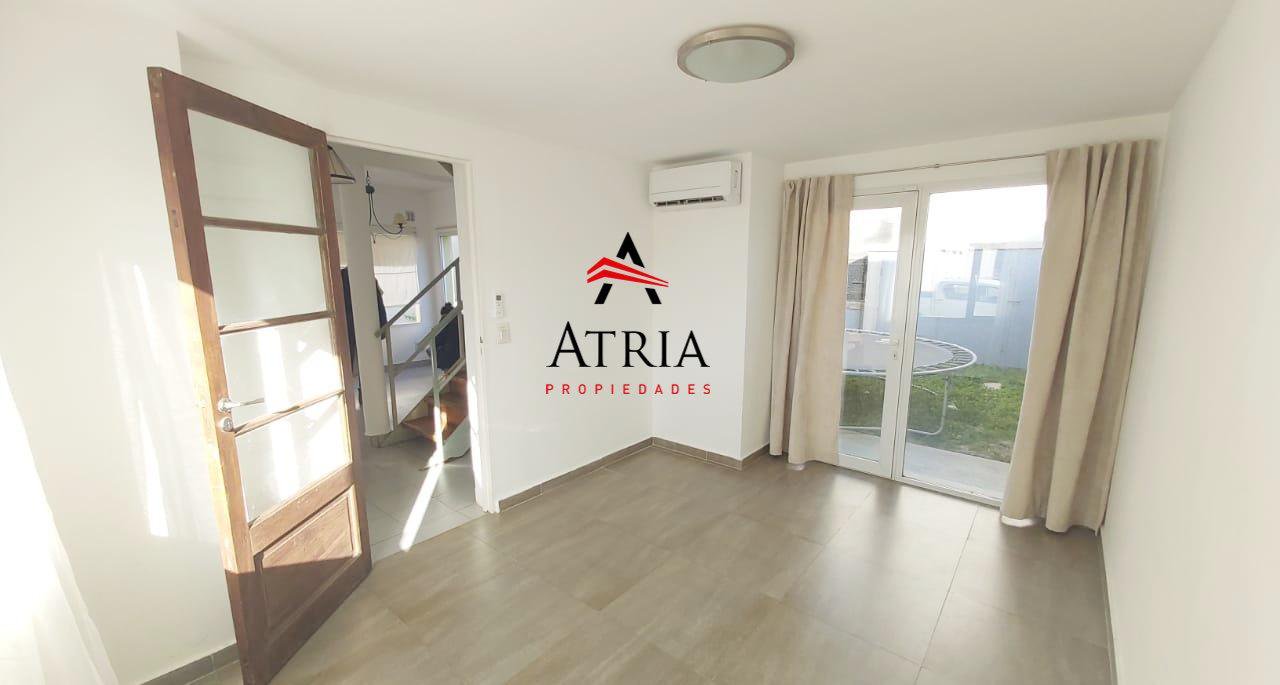 Casa en Venta en Km 4 — foto 5 de 15