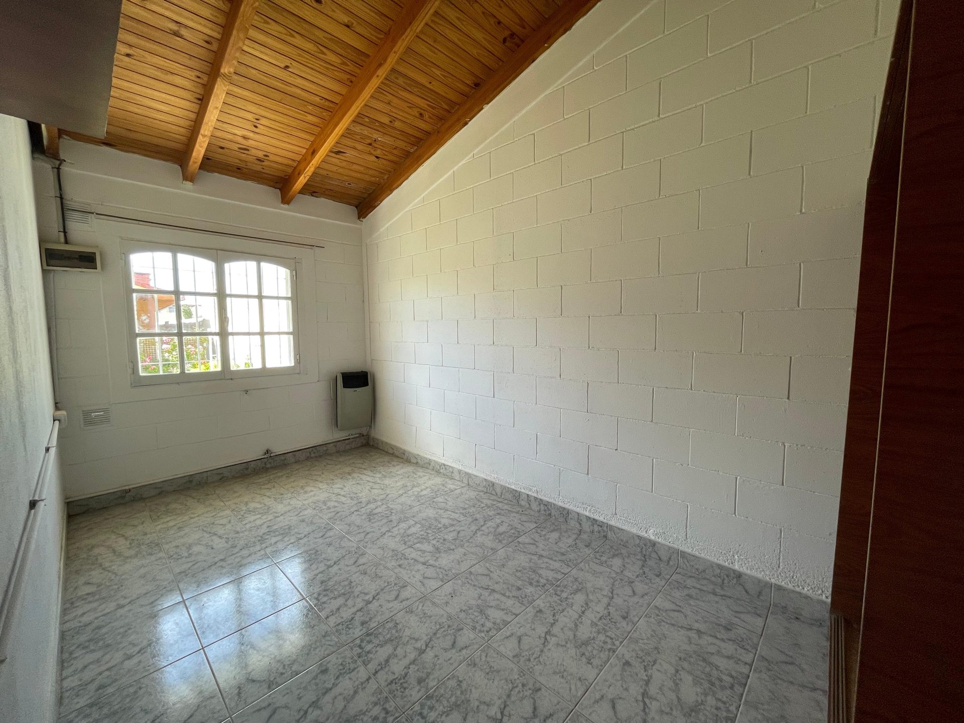 Casa en Alquiler — foto 4 de 6