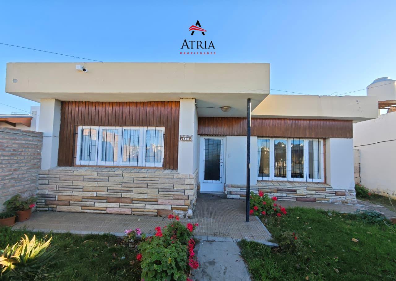 Casa en venta - Pueyrredón — foto 2 de 19