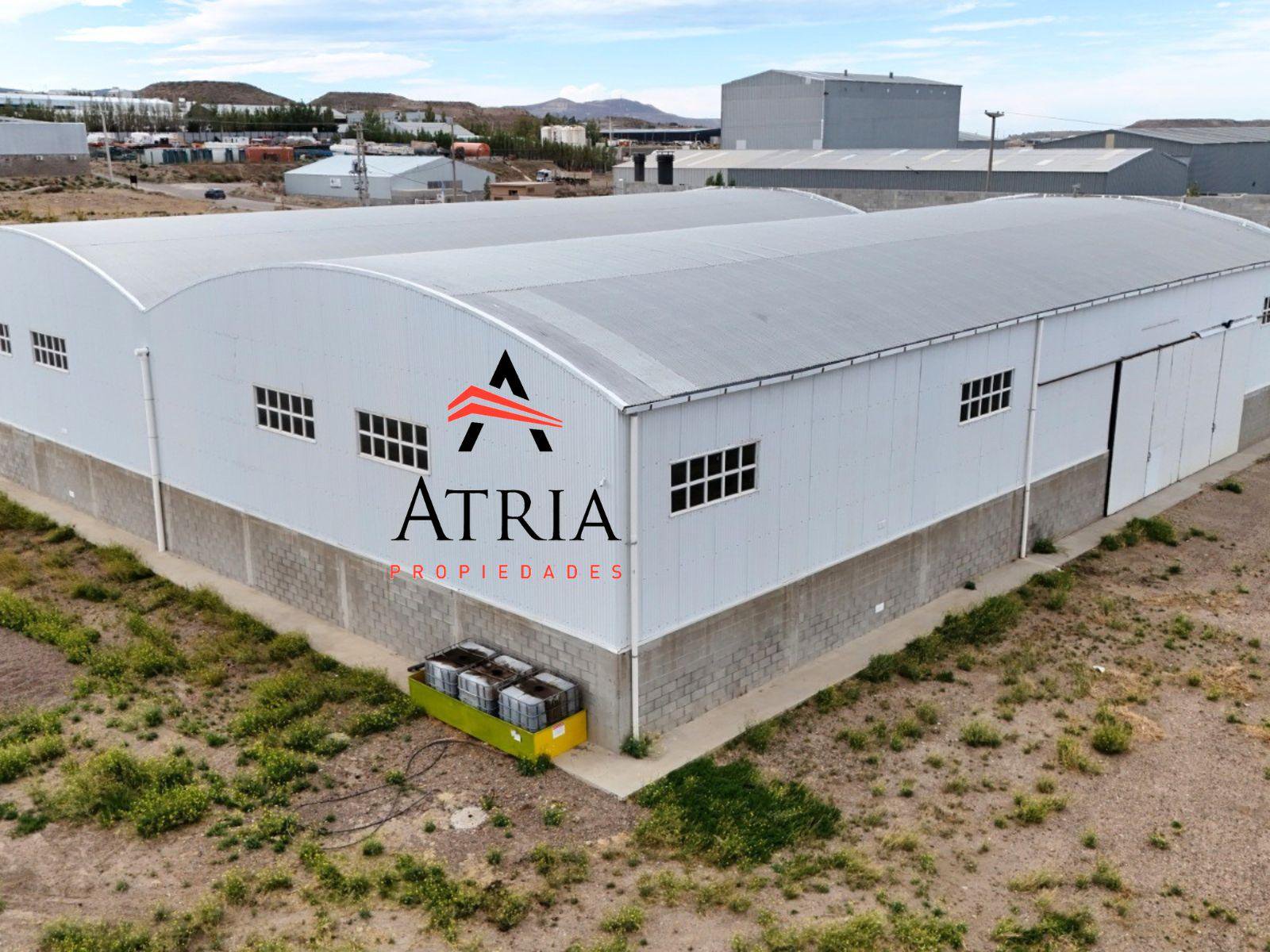 Base industrial con excelente potencial para proyecto comercial, empresarial o deportivo — foto 1 de 10