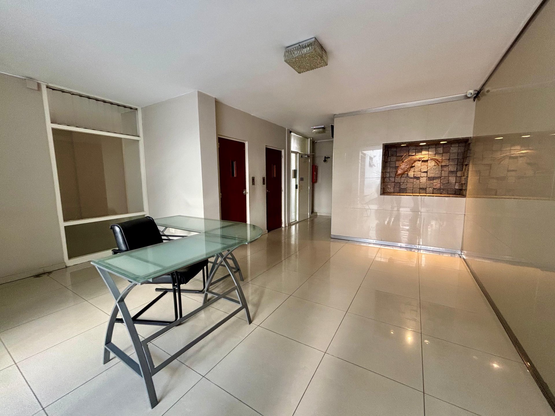 Piso de categoría 4 d. + Cochera en Centro - EN VENTA — foto 2 de 46