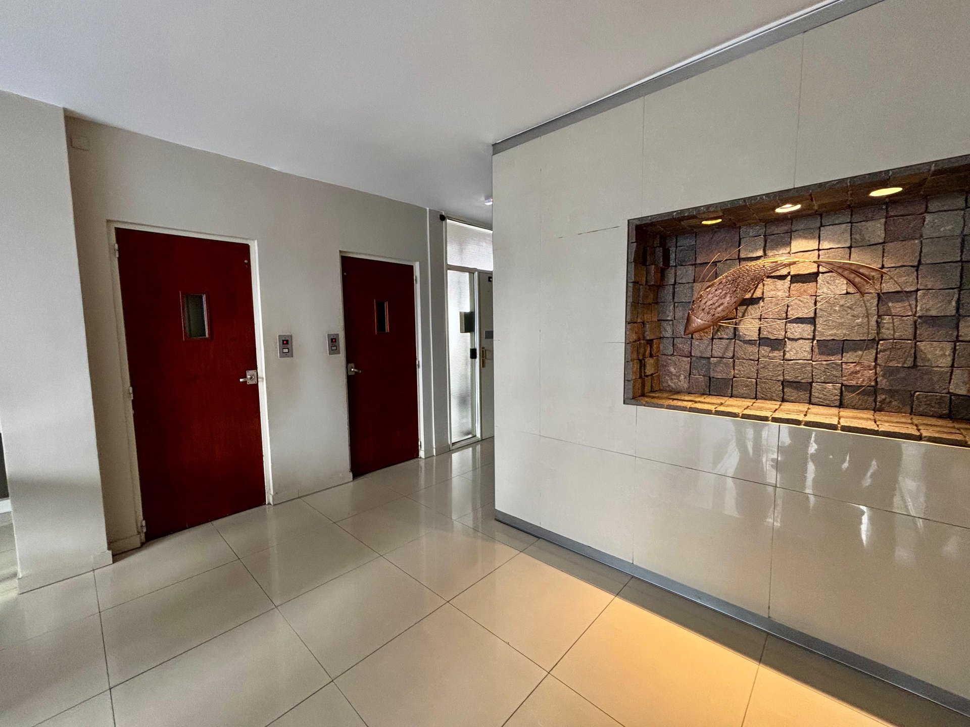 Piso de categoría 4 d. + Cochera en Centro - EN VENTA — foto 3 de 46