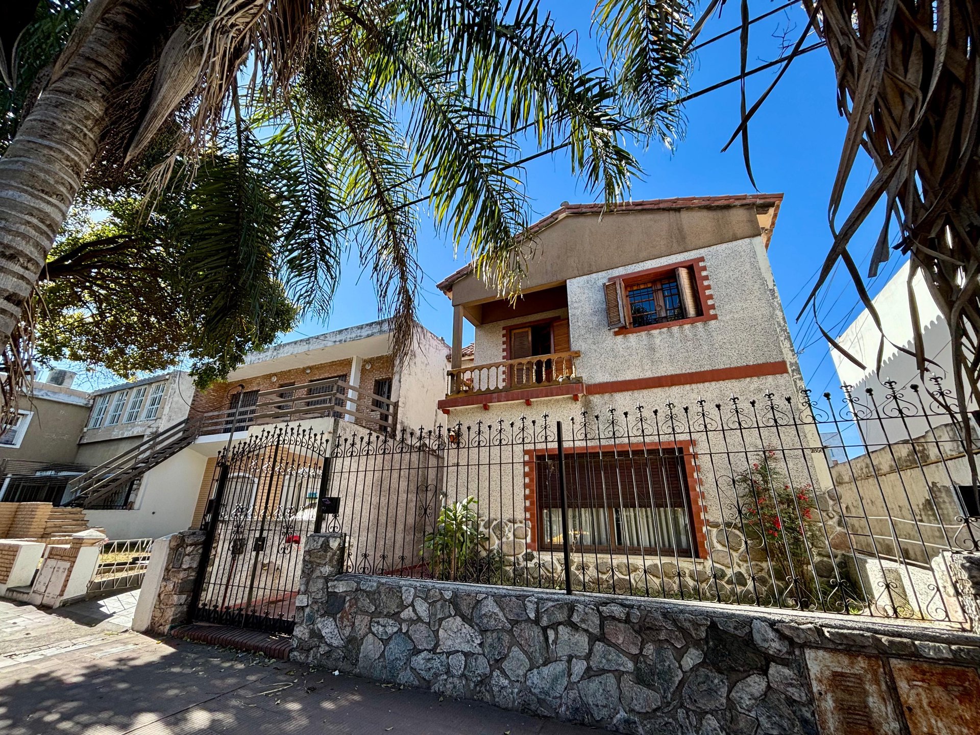 2 Casas sobre Fragueiro, barrio Alta Cba - Ideal Inversores - VENTA — foto 5 de 43