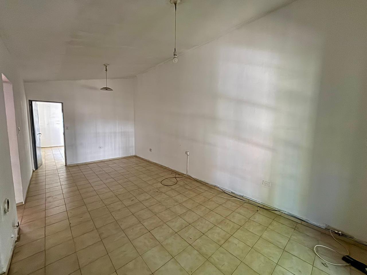 Casa 2 dorm. patio y cochera en Panamericano - VENTA — foto 2 de 20
