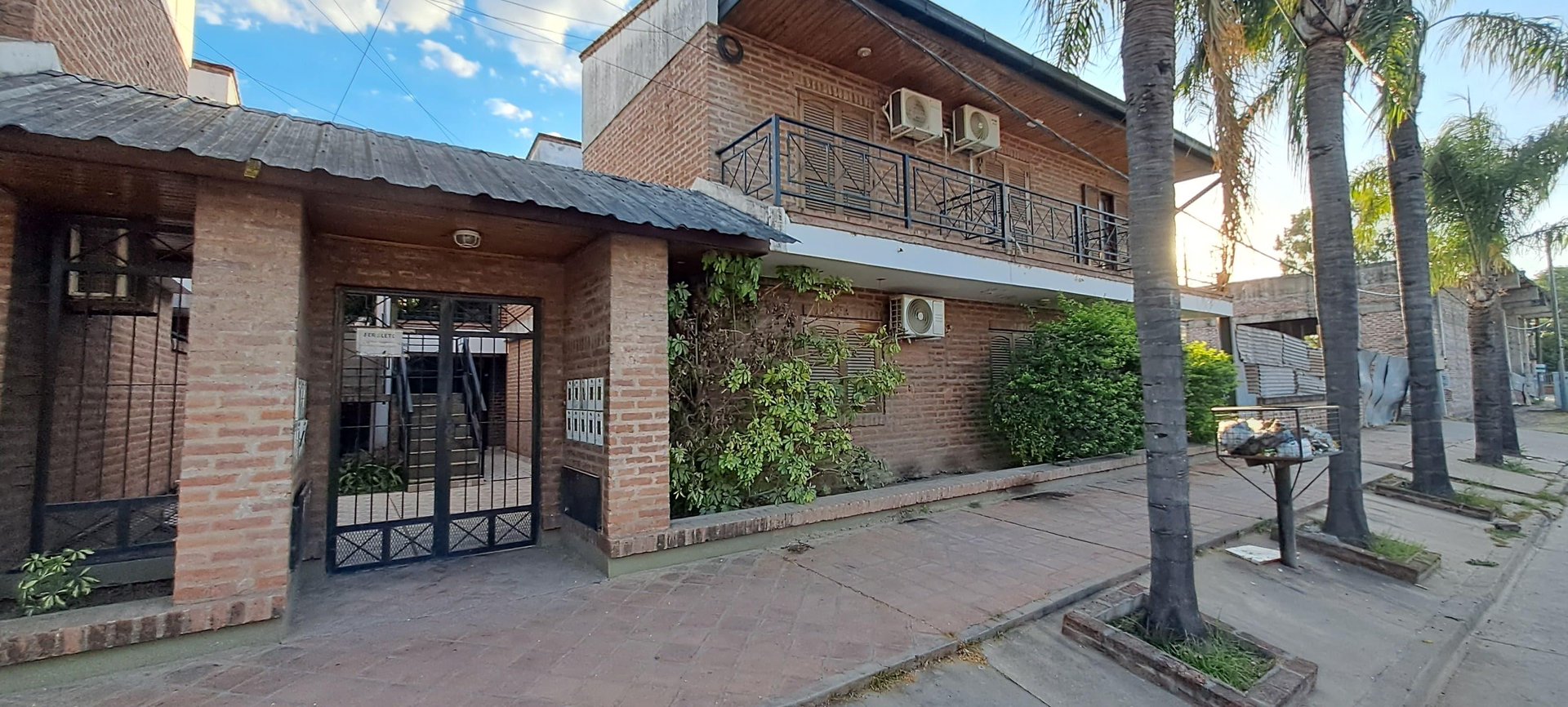 Departamento en  Ensanche Sur 11 e 10 y 12 — foto 2 de 10