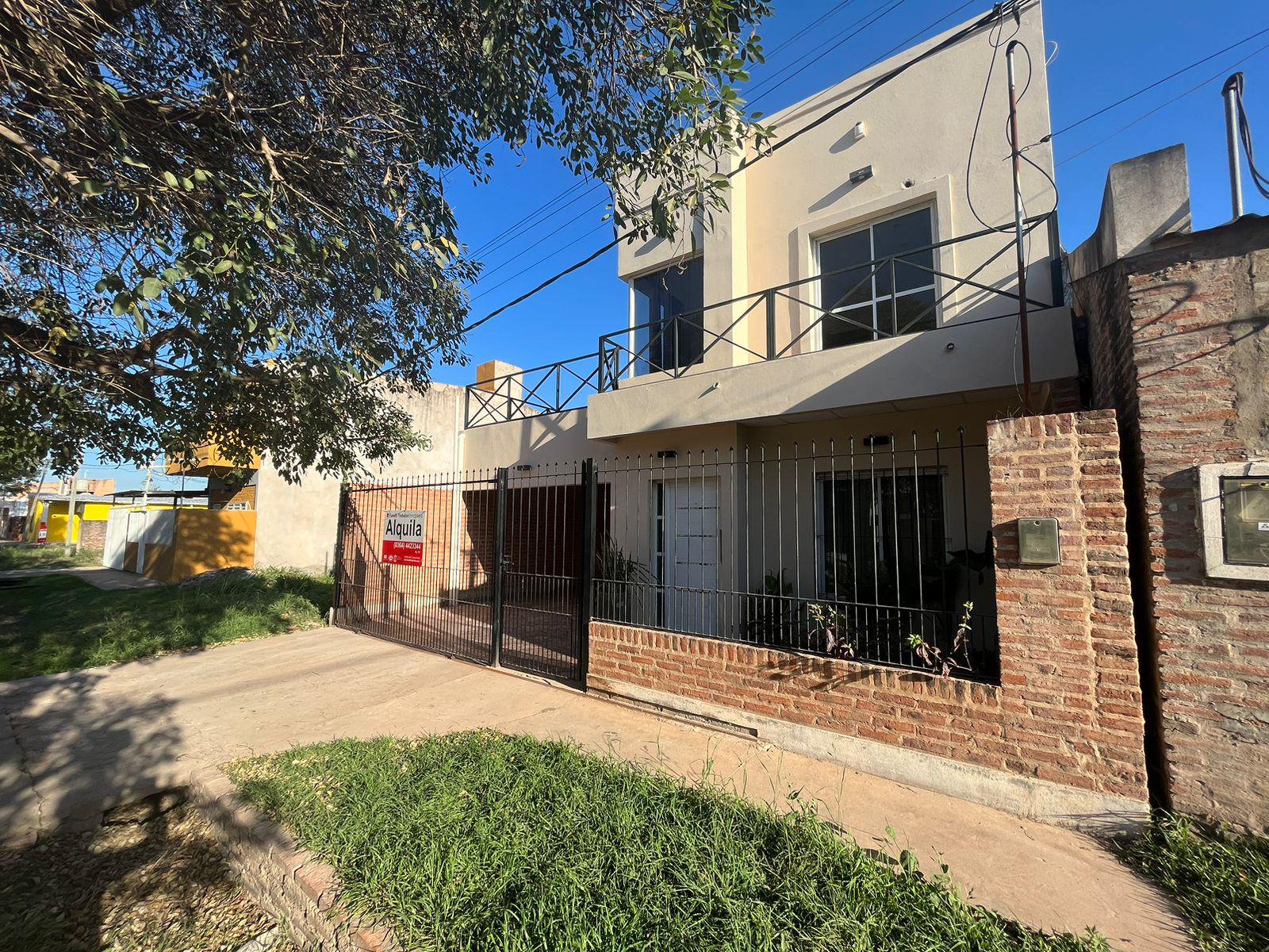 Casa en  Puigbo — foto 2 de 14