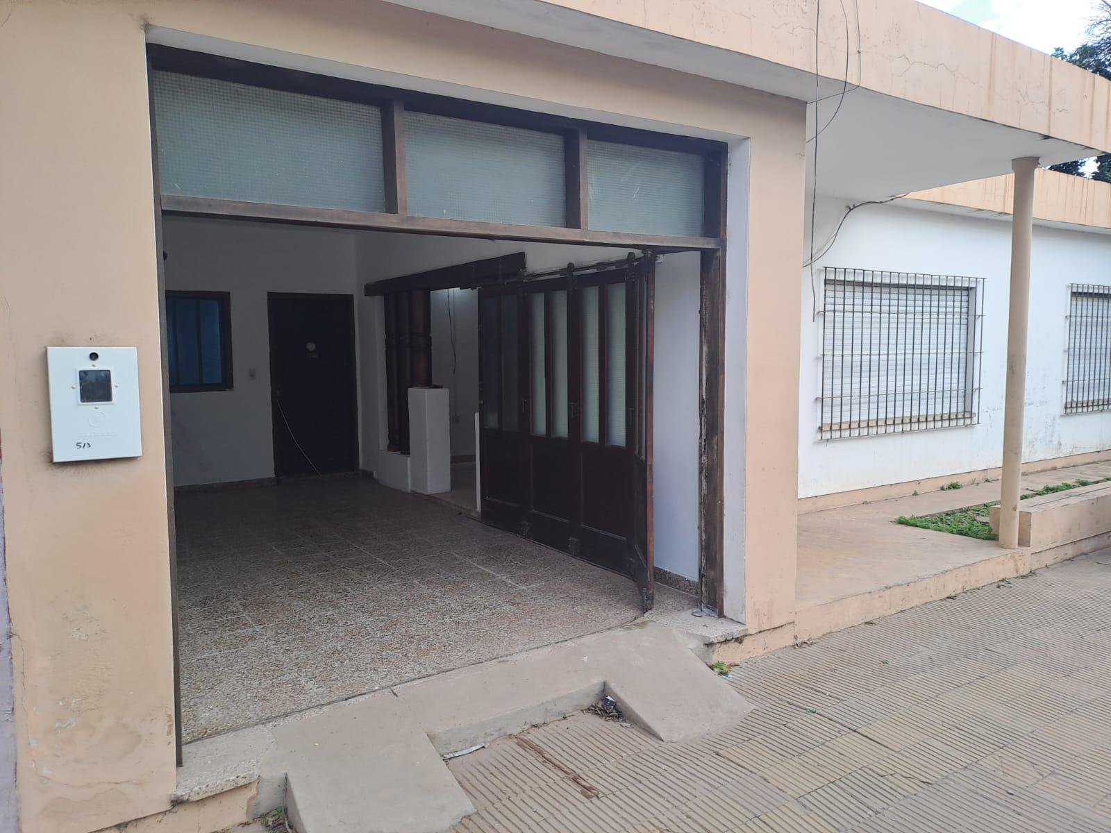 Casa en  pleno centro — foto 2 de 28