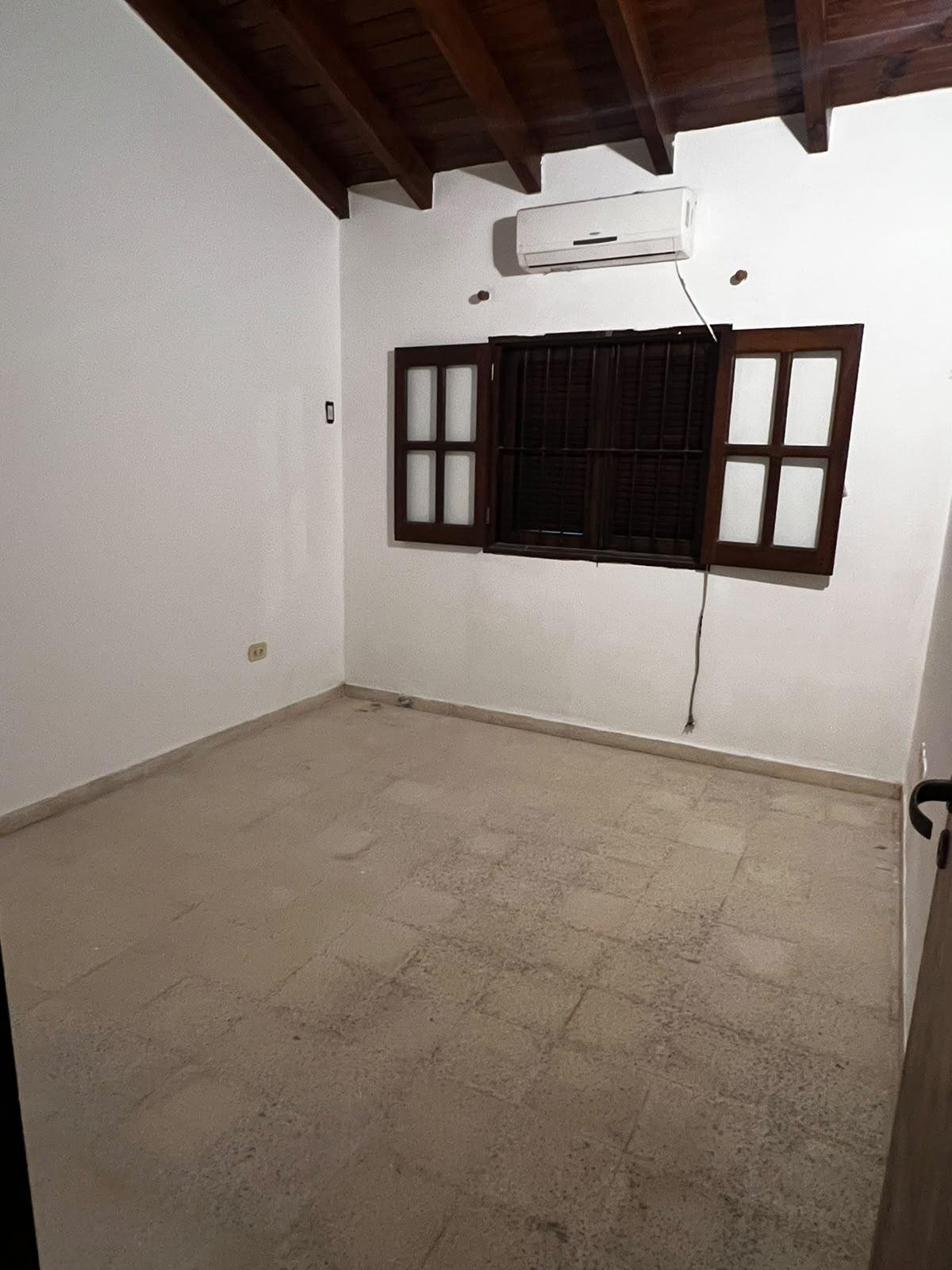 Casa en calle 21 entre 20 y 22 — foto 5 de 8