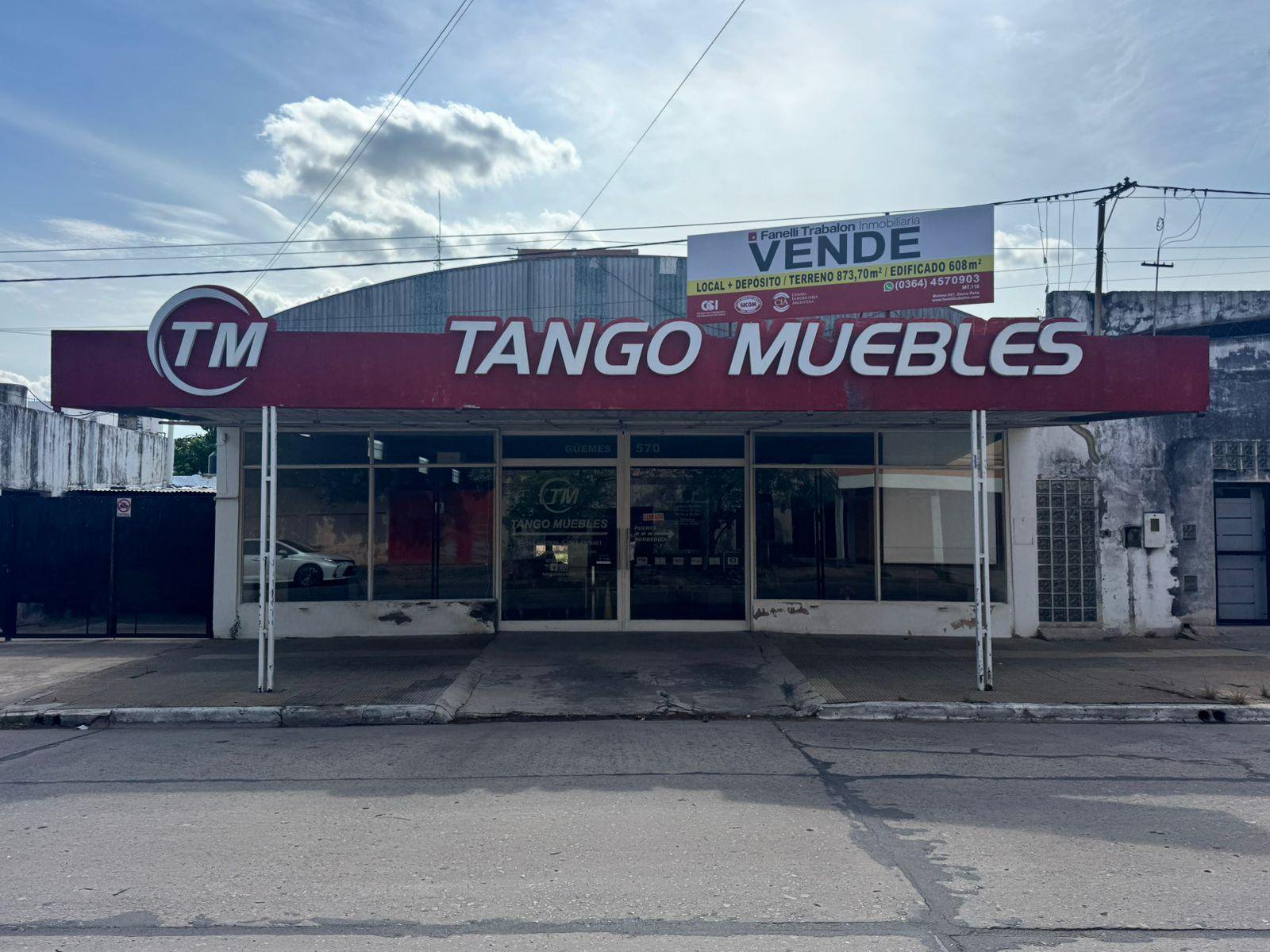 Local en Centro, en radio de 200 metros encontramos entidades bancarias, juzgado provincial y federal, correo argentino , edificios en altura, entre otros — foto 2 de 6