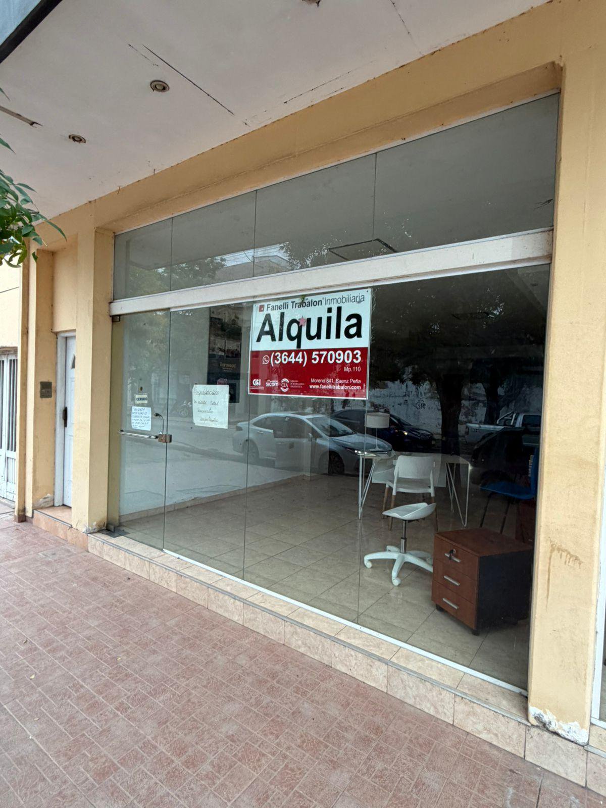 Local en calle 5 entre 14 y 12 CENTRO — foto 1 de 9