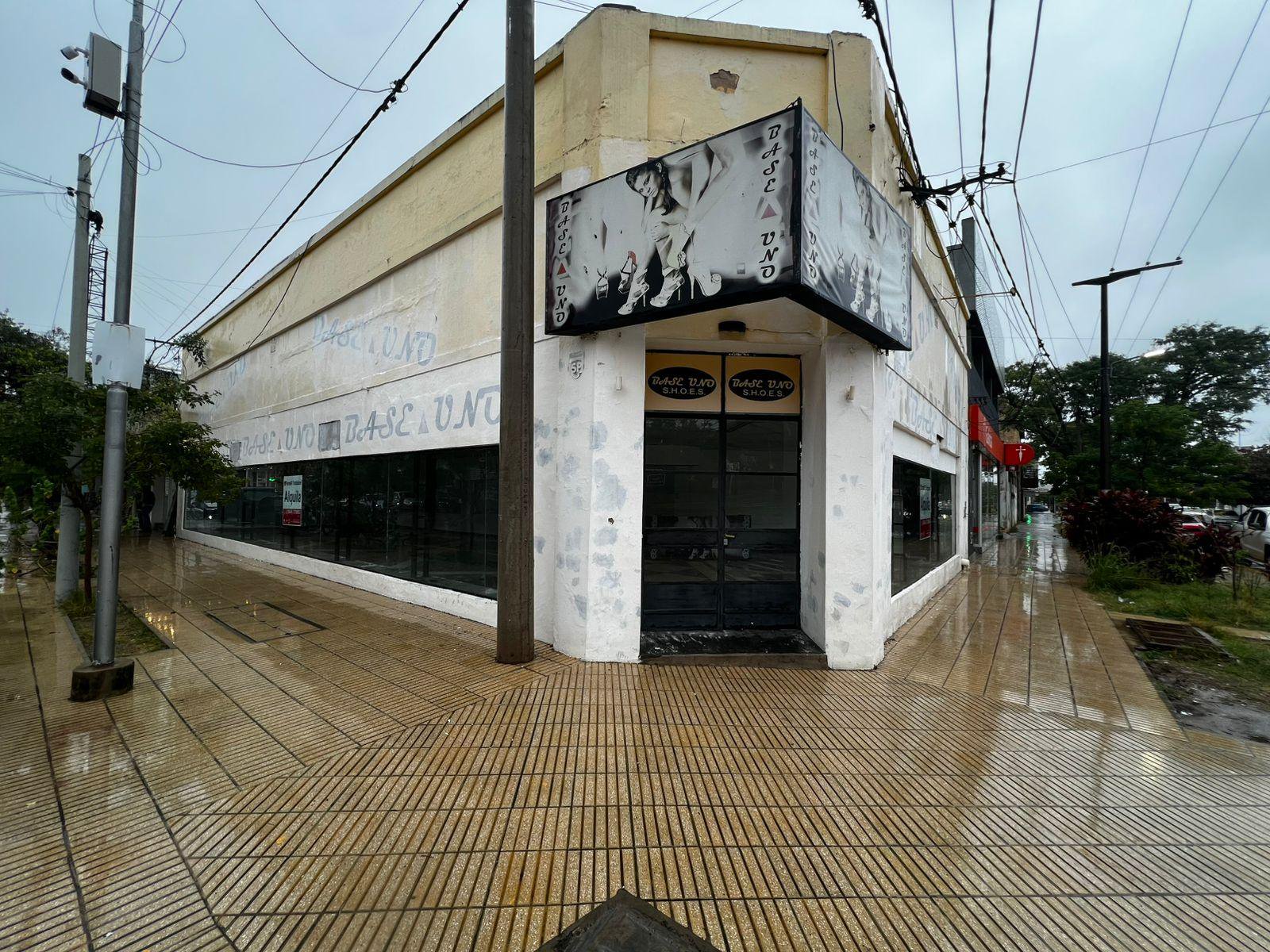 Local en calle 12 esquina 5 CENTRO — foto 1 de 8
