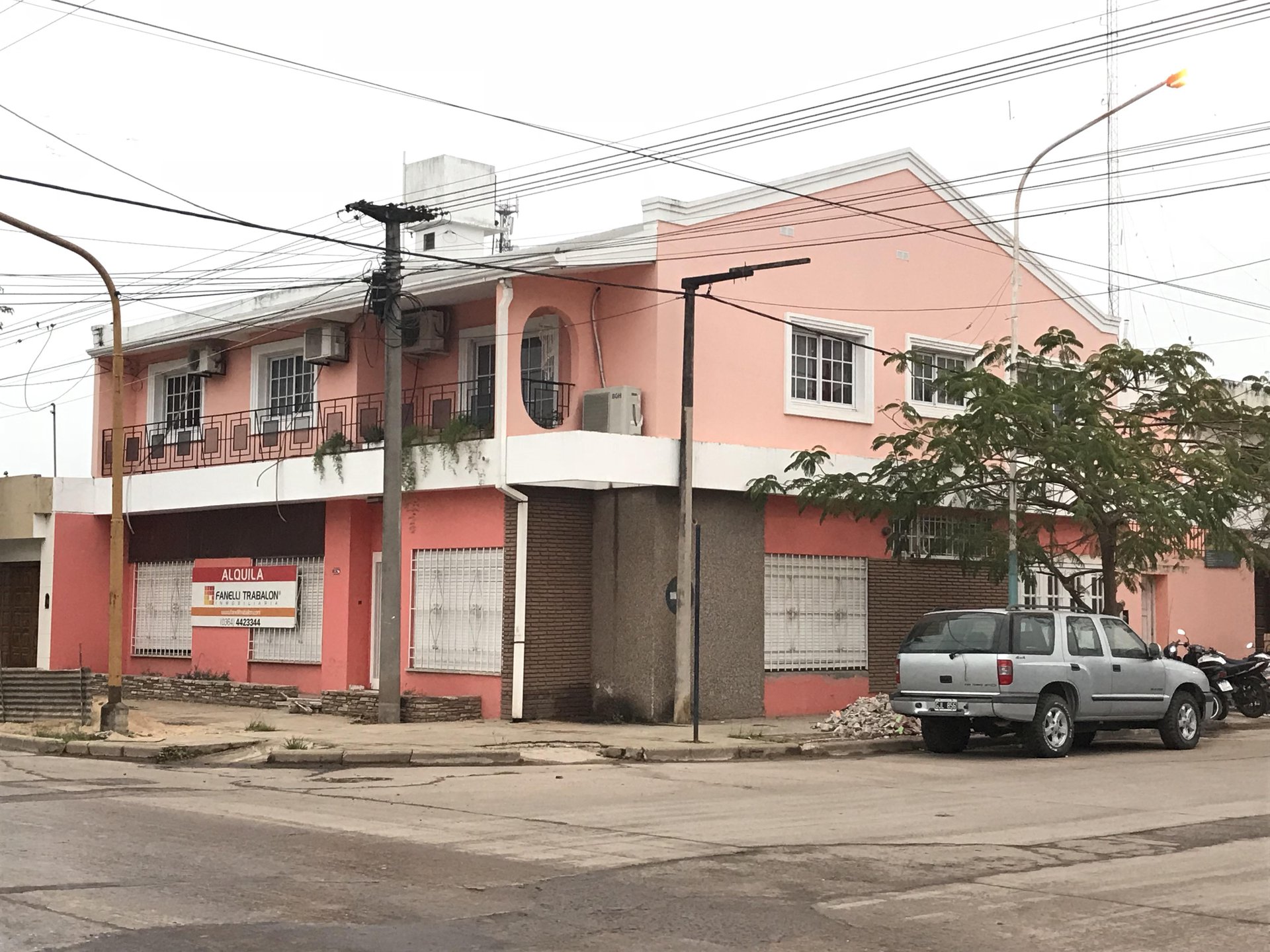 Casa - Centro — foto 1 de 12