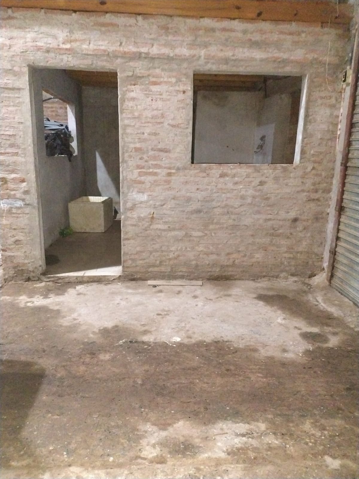 Depósito en Barrio Jardin a 100 metros calle 51 de gran circulacion — foto 4 de 13