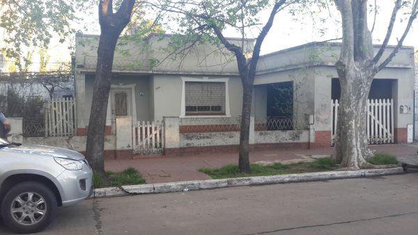 CASA SOBRE LOTE DE DE 16X30 EXC. BARRIO — foto 4 de 14