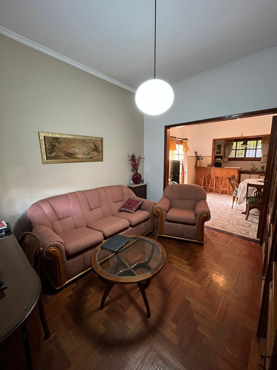 IMPECABLE CASA CON FONDO Y QUINCHO — foto 5 de 29