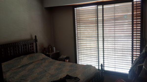 CASA IDEAL 2 FAMILIAS O RENTA CON LOCAL O DEPTO 2 AMB — foto 4 de 12