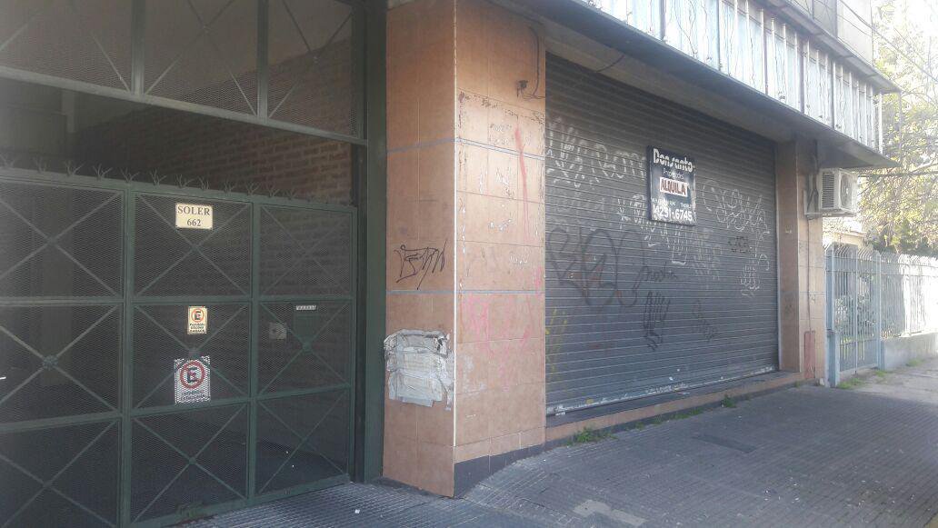 HIPOLITO YRIGOYEN, ESQ. SOLER - LOCAL COMERCIAL — foto 2 de 9