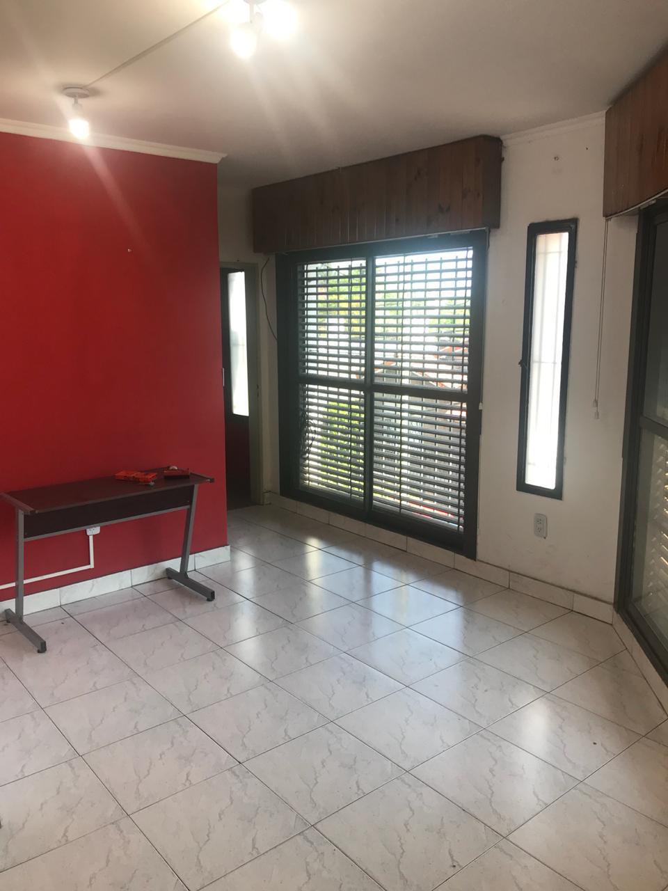 OFICINA A MTS DE LA AVENIDA — foto 4 de 6