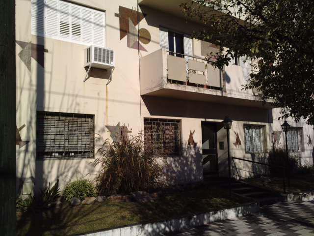 Departamento - Lomas De Zamora — foto 2 de 13