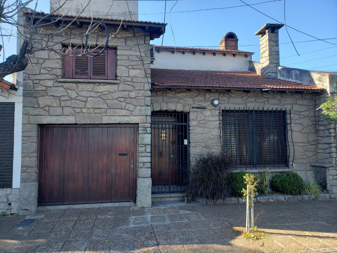 Casa - Lomas De Zamora — foto 2 de 15