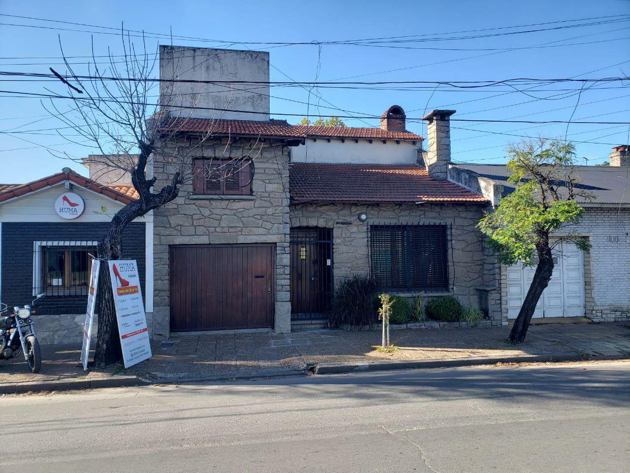 Casa - Lomas De Zamora — foto 3 de 15