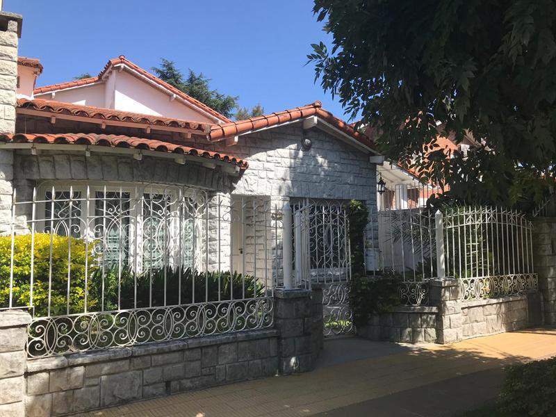 Casa - Burzaco — foto 2 de 23