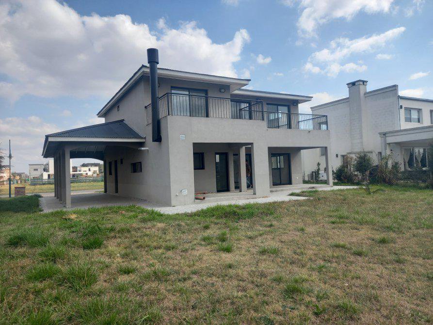 Casa en  venta — foto 3 de 7
