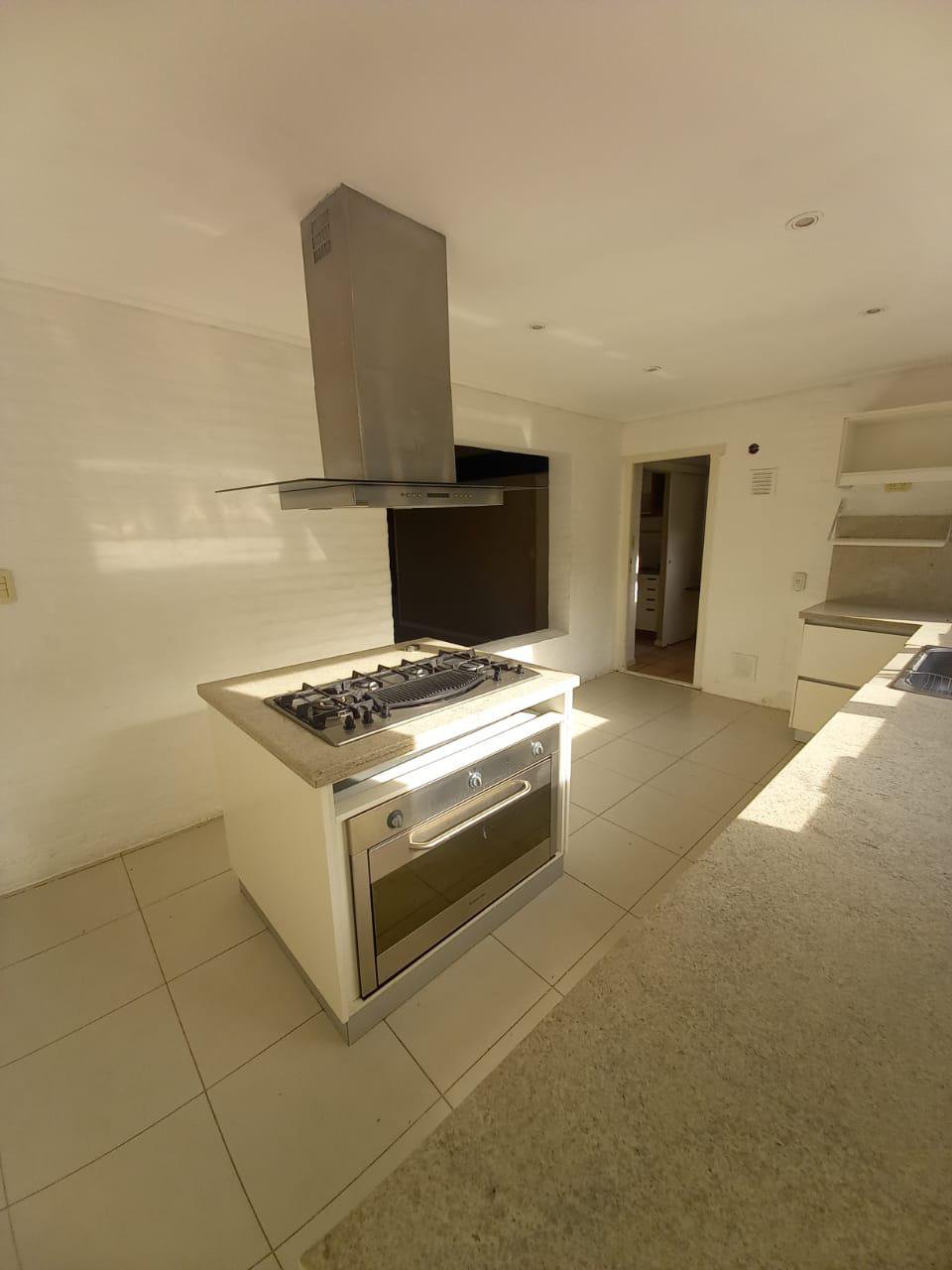 Casa en  venta — foto 4 de 18