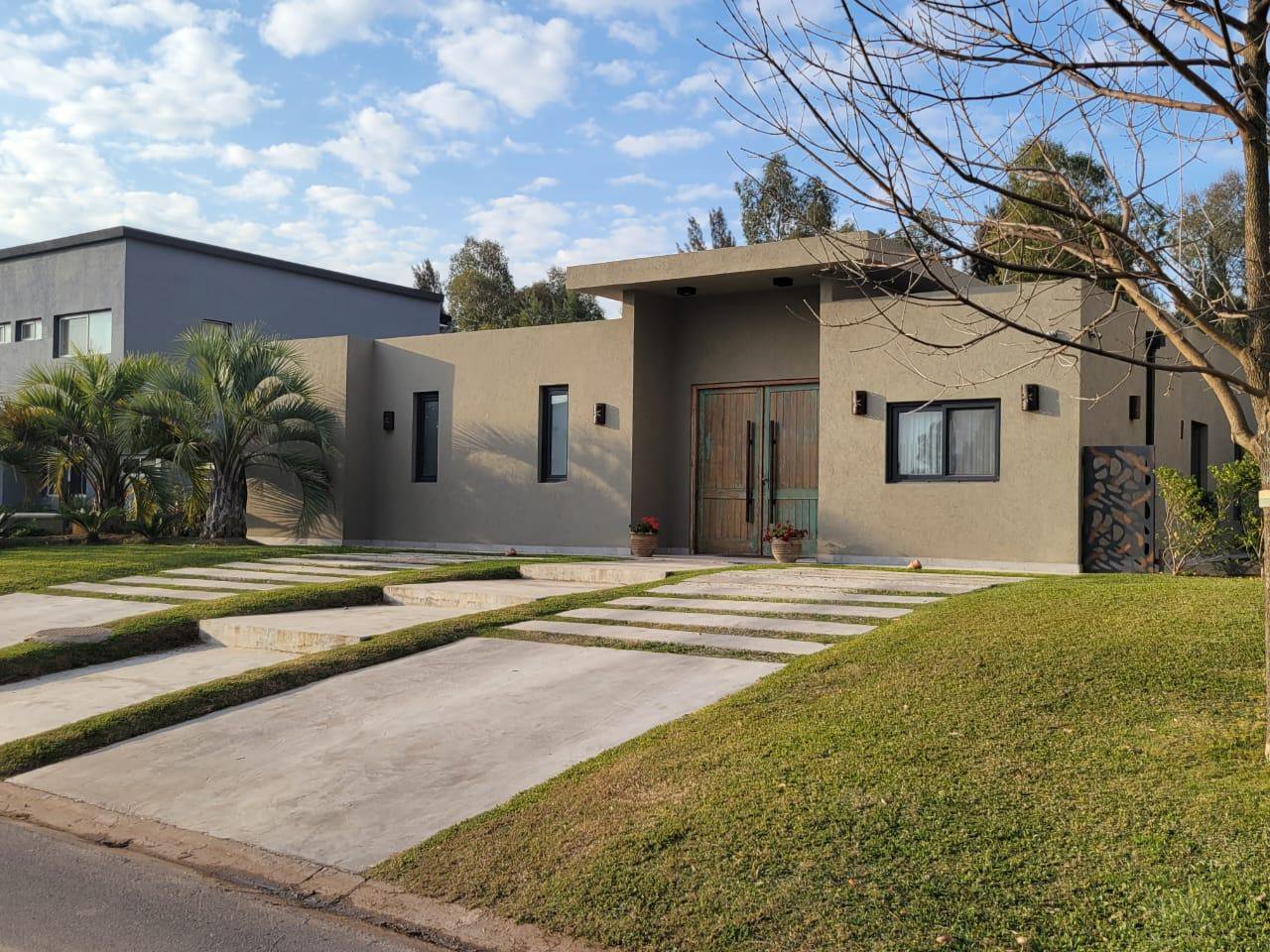 Casa 6 ambientes Terralagos Canning — foto 3 de 42