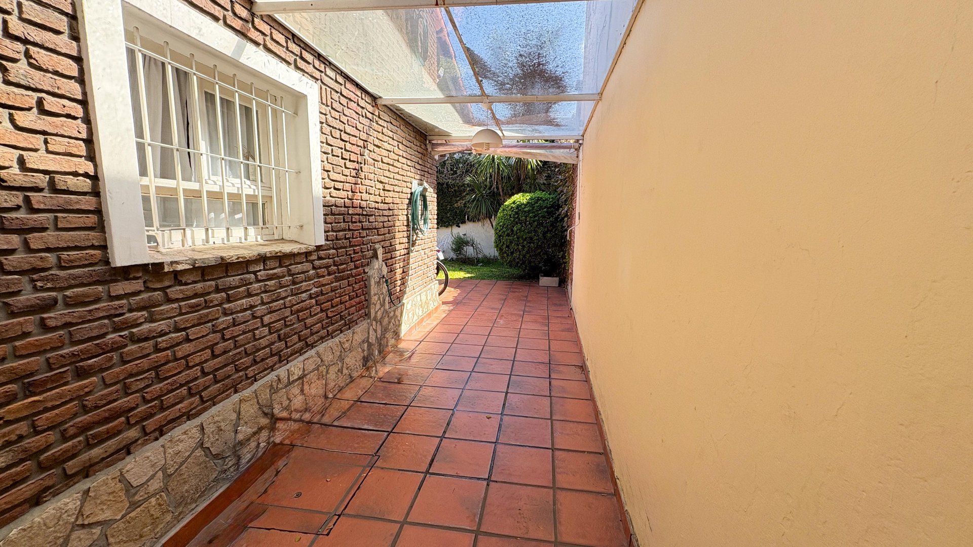 Casa 3 ambientes con garage apta credito — foto 3 de 19