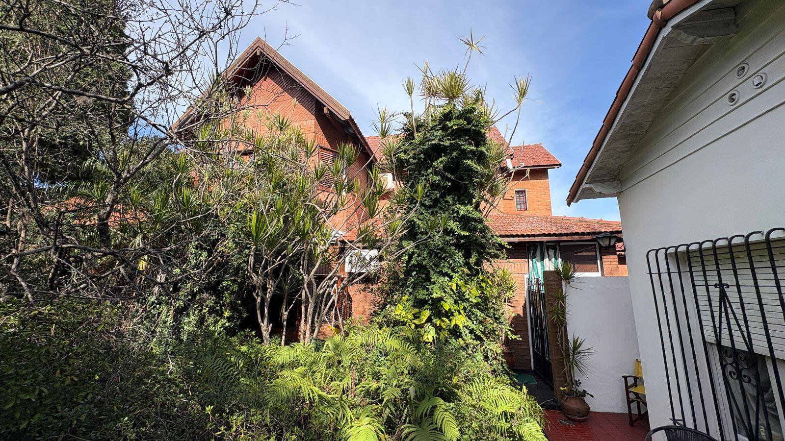 Casa en Temperley — foto 3 de 18