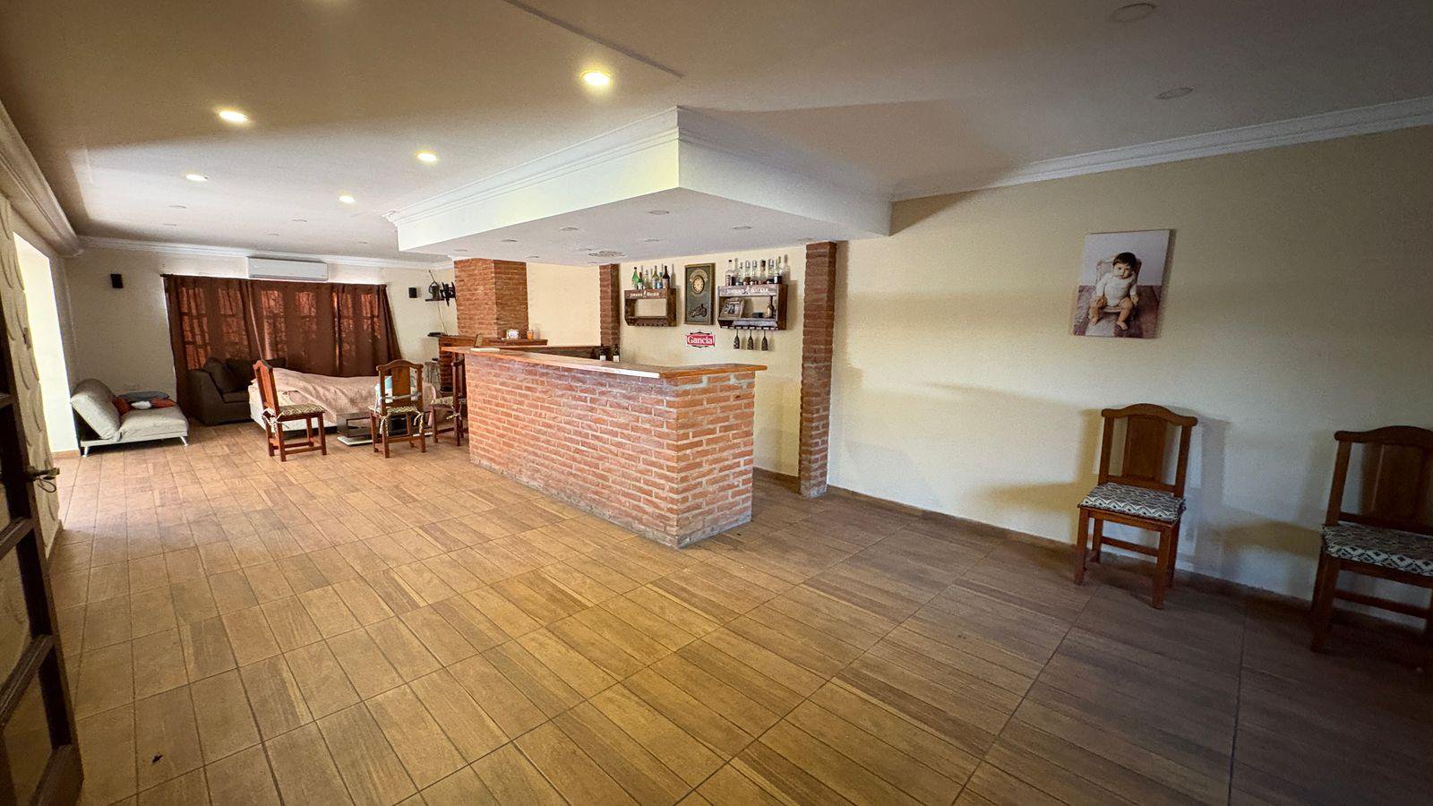 Casa en La Plata — foto 3 de 31