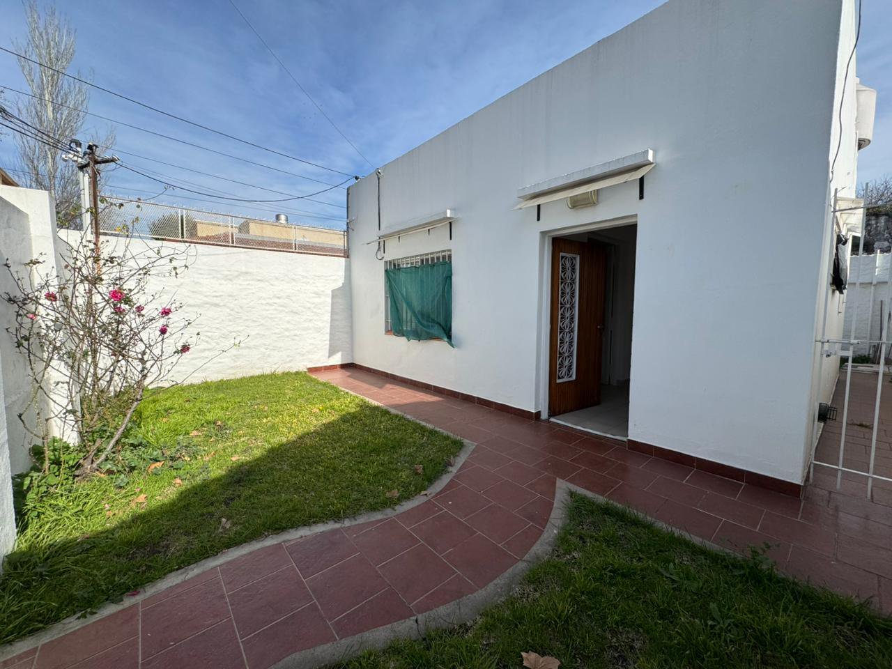 Casa en Temperley — foto 1 de 13