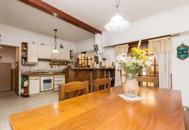 Casa en Temperley — foto 2 de 13