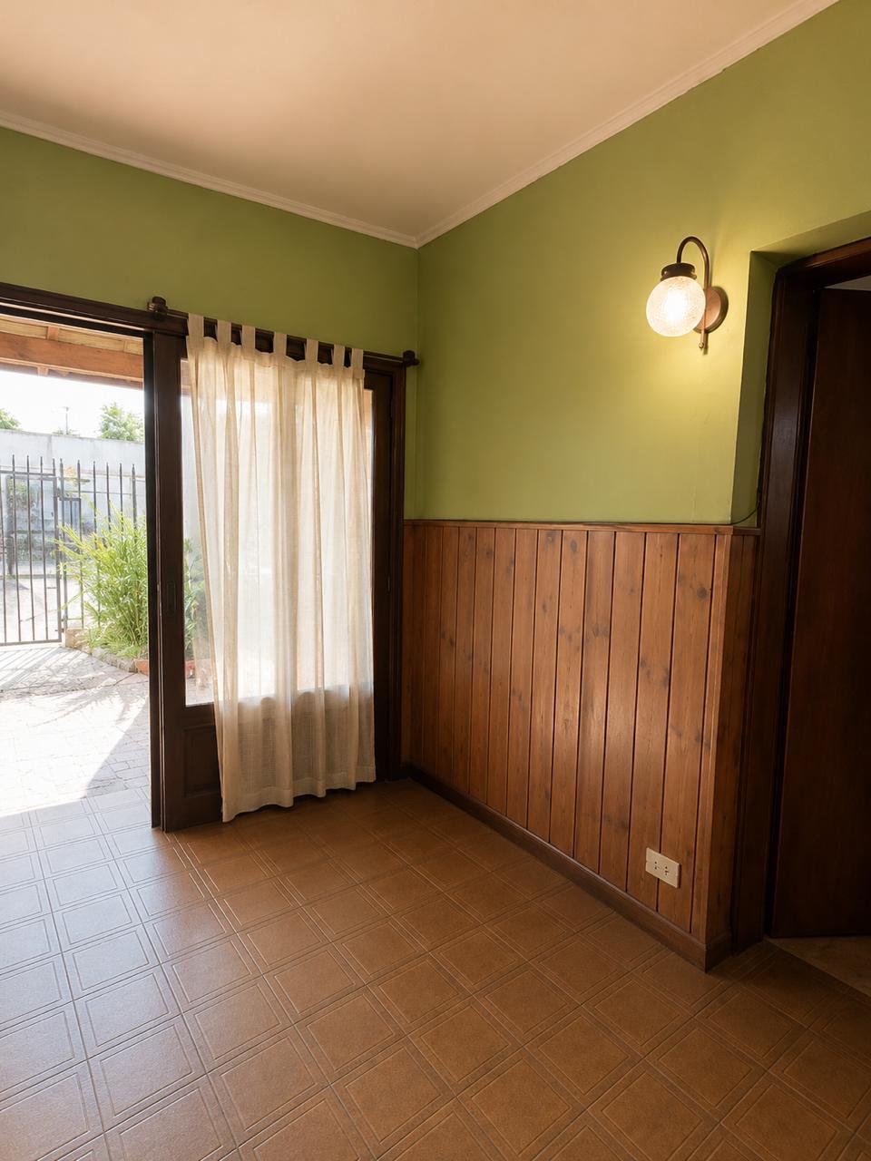 Casa en Temperley — foto 4 de 11