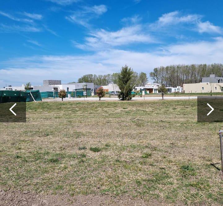 Terreno en venta — foto 2 de 5