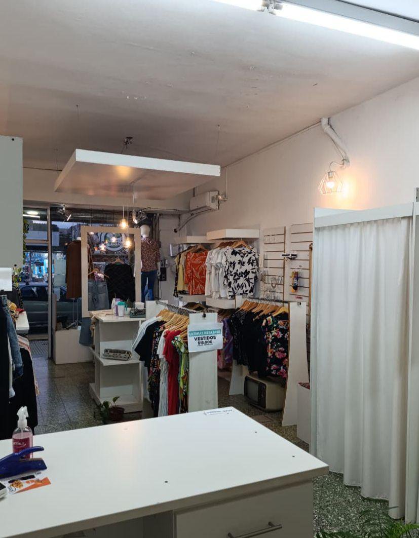 Local en Temperley — foto 3 de 6