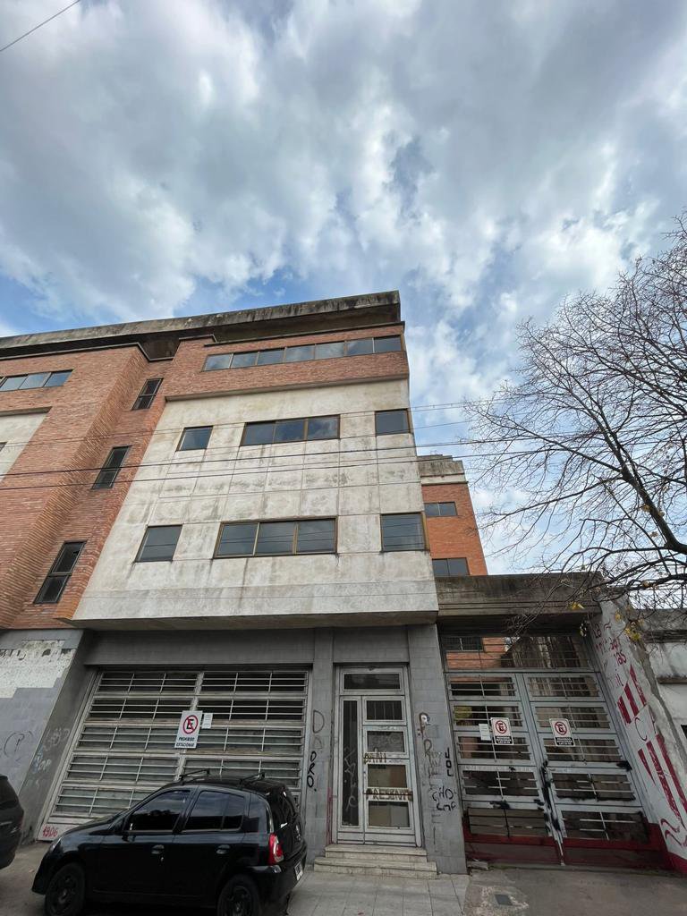 Depósito en venta — foto 2 de 50
