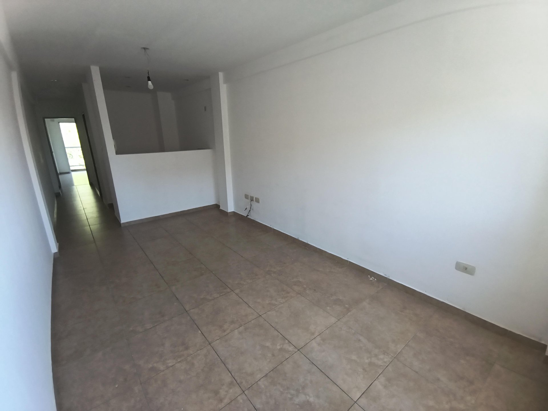 VENTA DE DEPARTAMENTO DE 1 DORMITORIO CON CON COCHERA LA PLATA — foto 2 de 21
