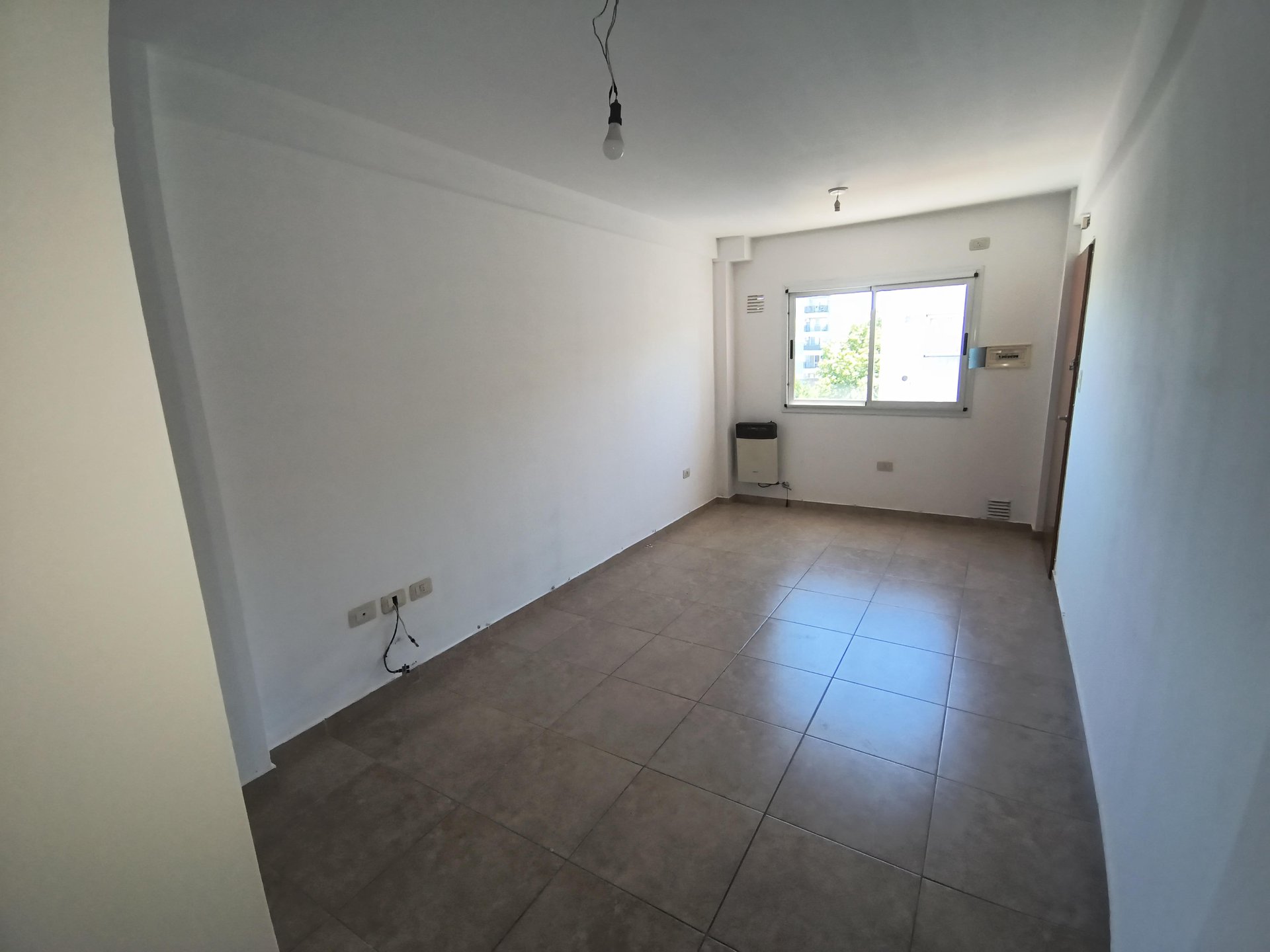 VENTA DE DEPARTAMENTO DE 1 DORMITORIO CON CON COCHERA LA PLATA — foto 4 de 21