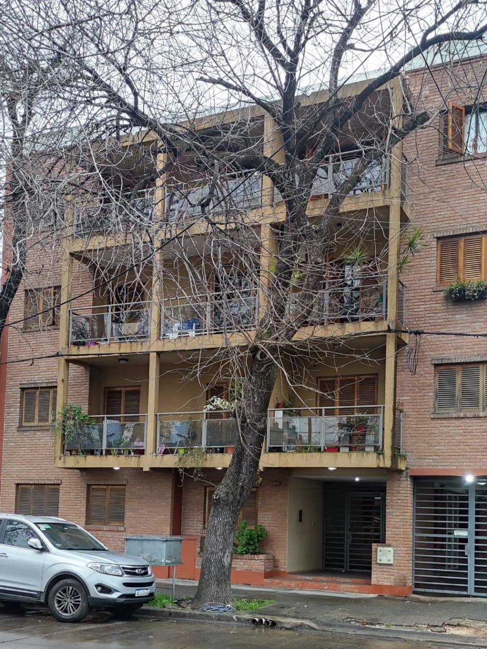 Alquiler, 2 dormitorios con cochera